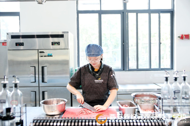 ʦ費ҪȡӦ֤飬ʲô